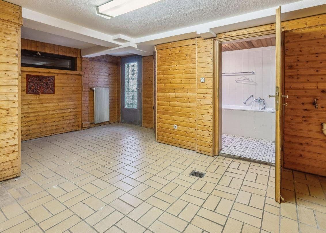 Predaj domu 130 m², pozemek 200 m², Köln, Severné Porýnie - Westfálsko Predaj domu 130 m², pozemek 200 m², Köln, Severné Porýnie - Westfálsko