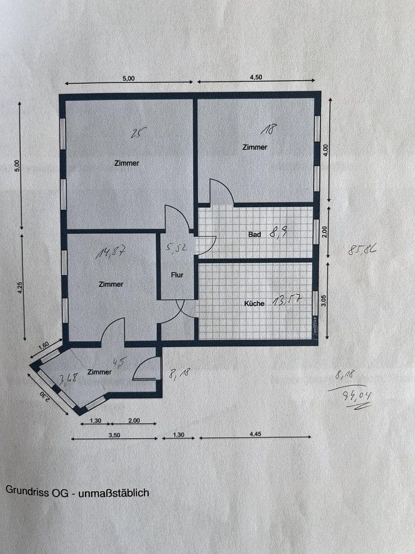 Predaj domu 179 m², pozemek 1.108 m², Bahnhofstraße 2, Lübz, Meklenbursko-Predpomoransko Predaj domu 179 m², pozemek 1.108 m², Bahnhofstraße 2, Lübz, Meklenbursko-Predpomoransko