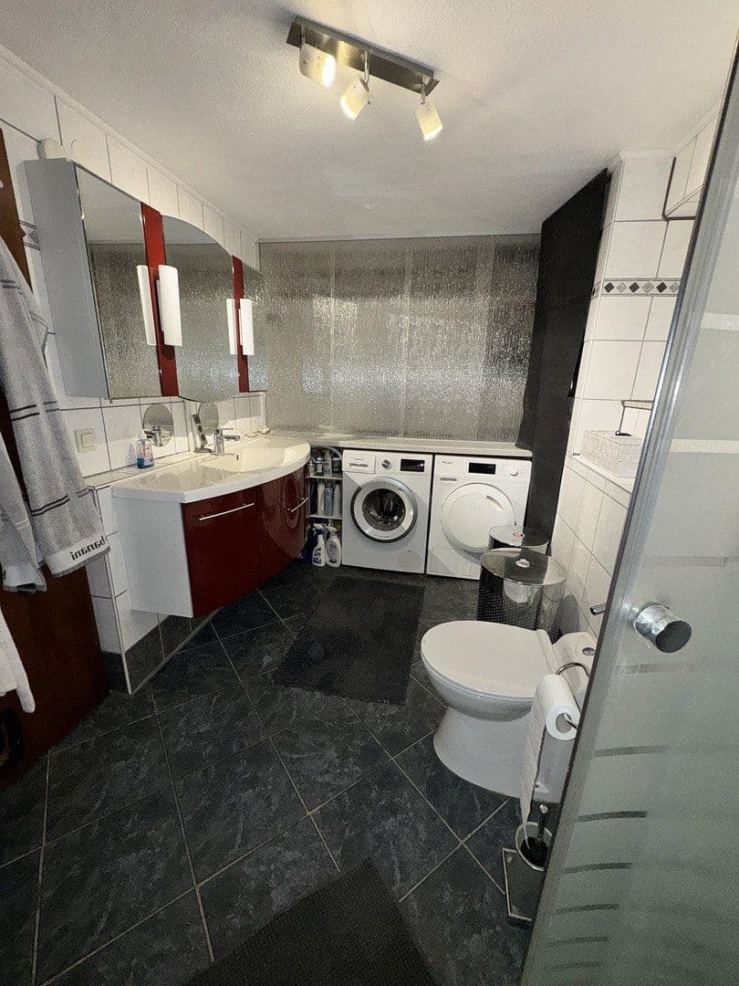 Predaj domu 120 m², pozemek 250 m², Weiterstadt, Hesensko Predaj domu 120 m², pozemek 250 m², Weiterstadt, Hesensko
