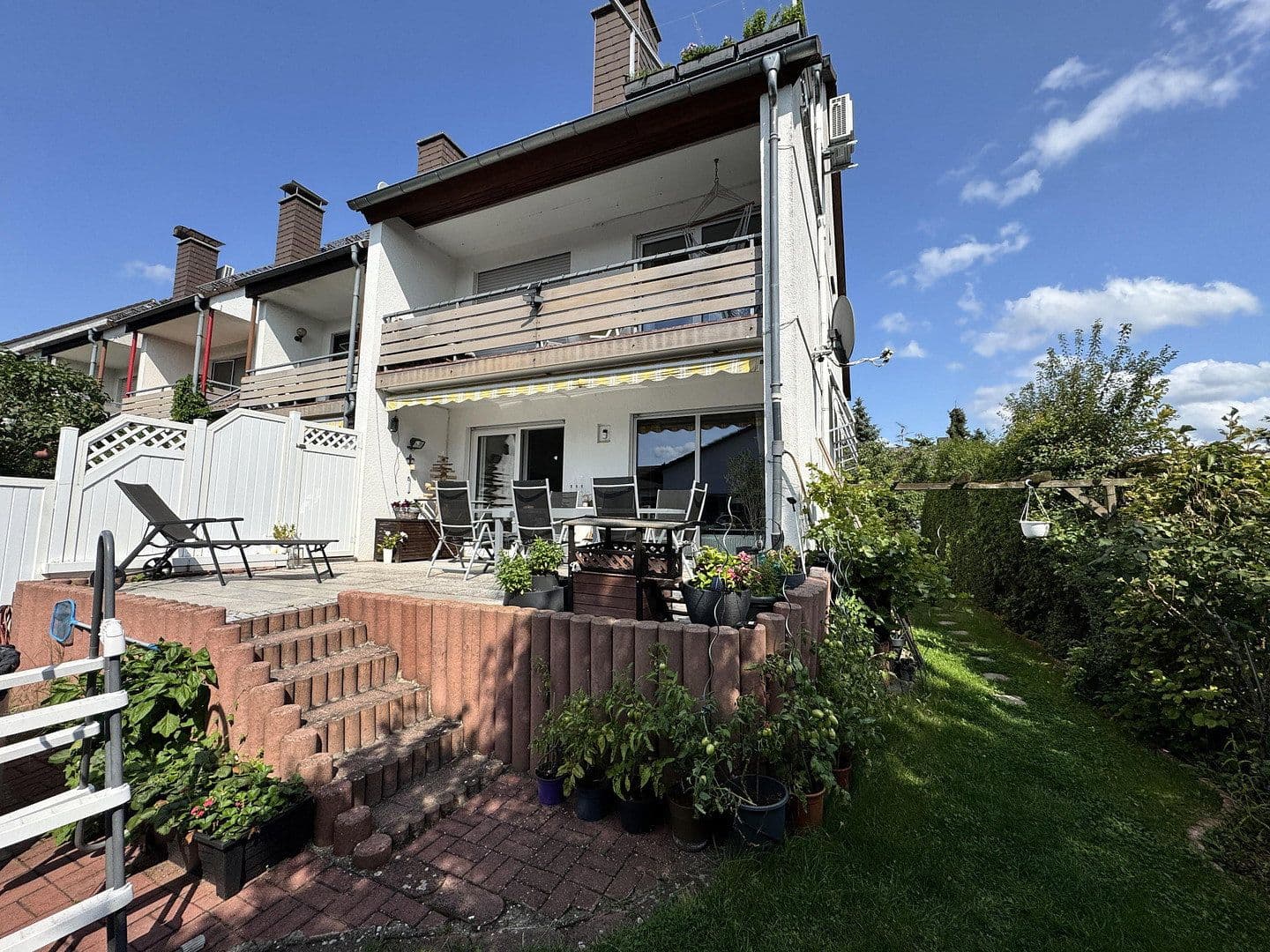 Predaj domu 120 m², pozemek 250 m², Weiterstadt, Hesensko Predaj domu 120 m², pozemek 250 m², Weiterstadt, Hesensko