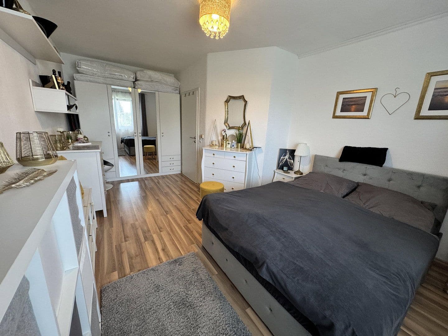 Predaj domu 120 m², pozemek 250 m², Weiterstadt, Hesensko Predaj domu 120 m², pozemek 250 m², Weiterstadt, Hesensko