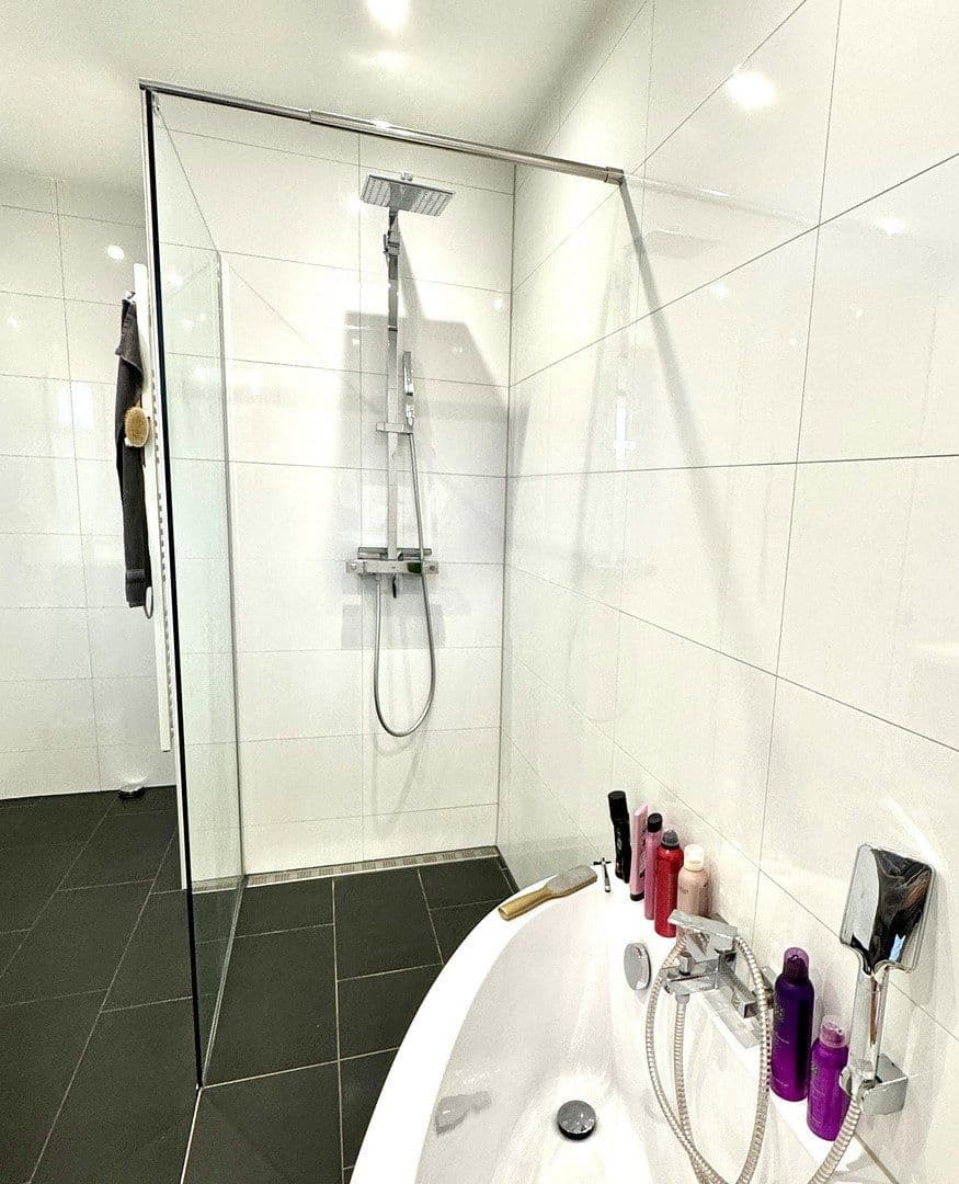 Predaj domu 120 m², pozemek 250 m², Weiterstadt, Hesensko Predaj domu 120 m², pozemek 250 m², Weiterstadt, Hesensko