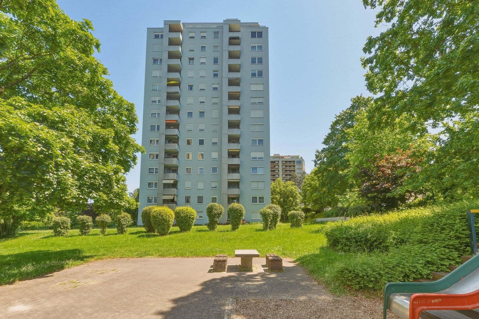 Predaj bytu 3-izbový 81 m², Böblingen, Bádensko-Wurttembersko Predaj bytu 3-izbový 81 m², Böblingen, Bádensko-Wurttembersko
