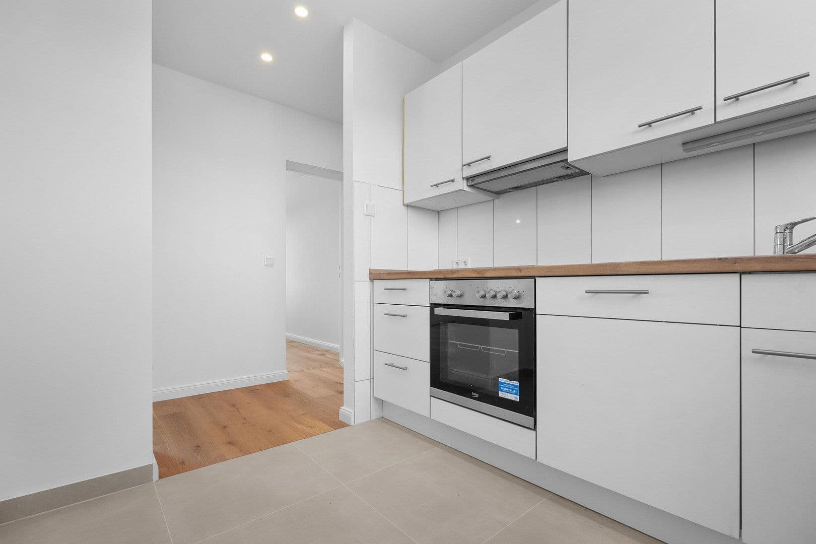 Prenájom bytu 3-izbový 59 m², Bremen, Brémy Prenájom bytu 3-izbový 59 m², Bremen, Brémy