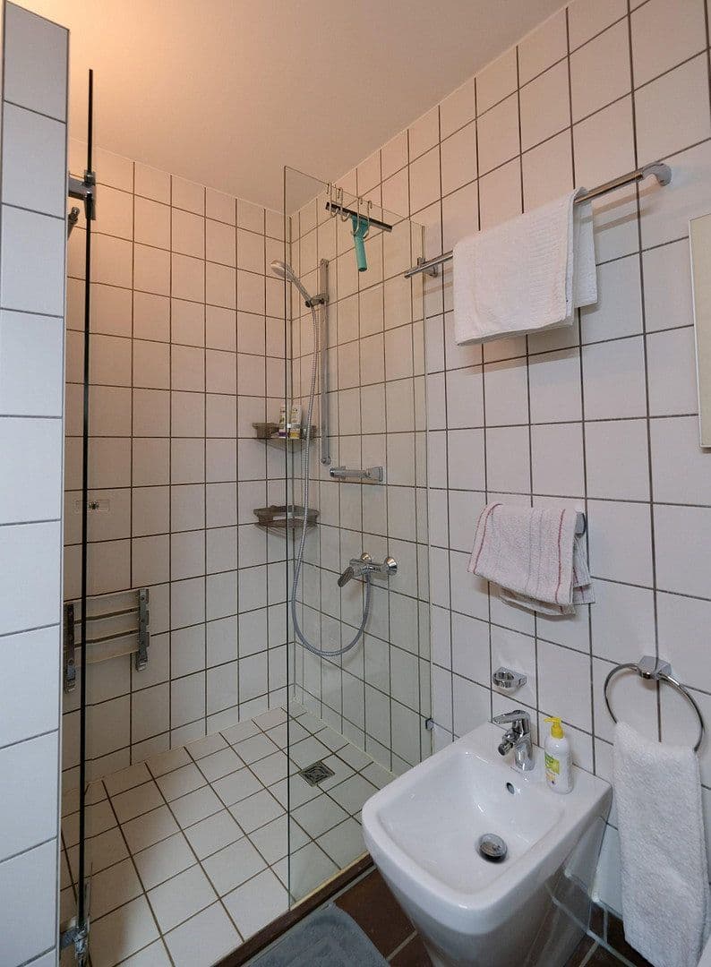 Prenájom bytu 2-izbový 70 m², Kassel, Hesensko Prenájom bytu 2-izbový 70 m², Kassel, Hesensko