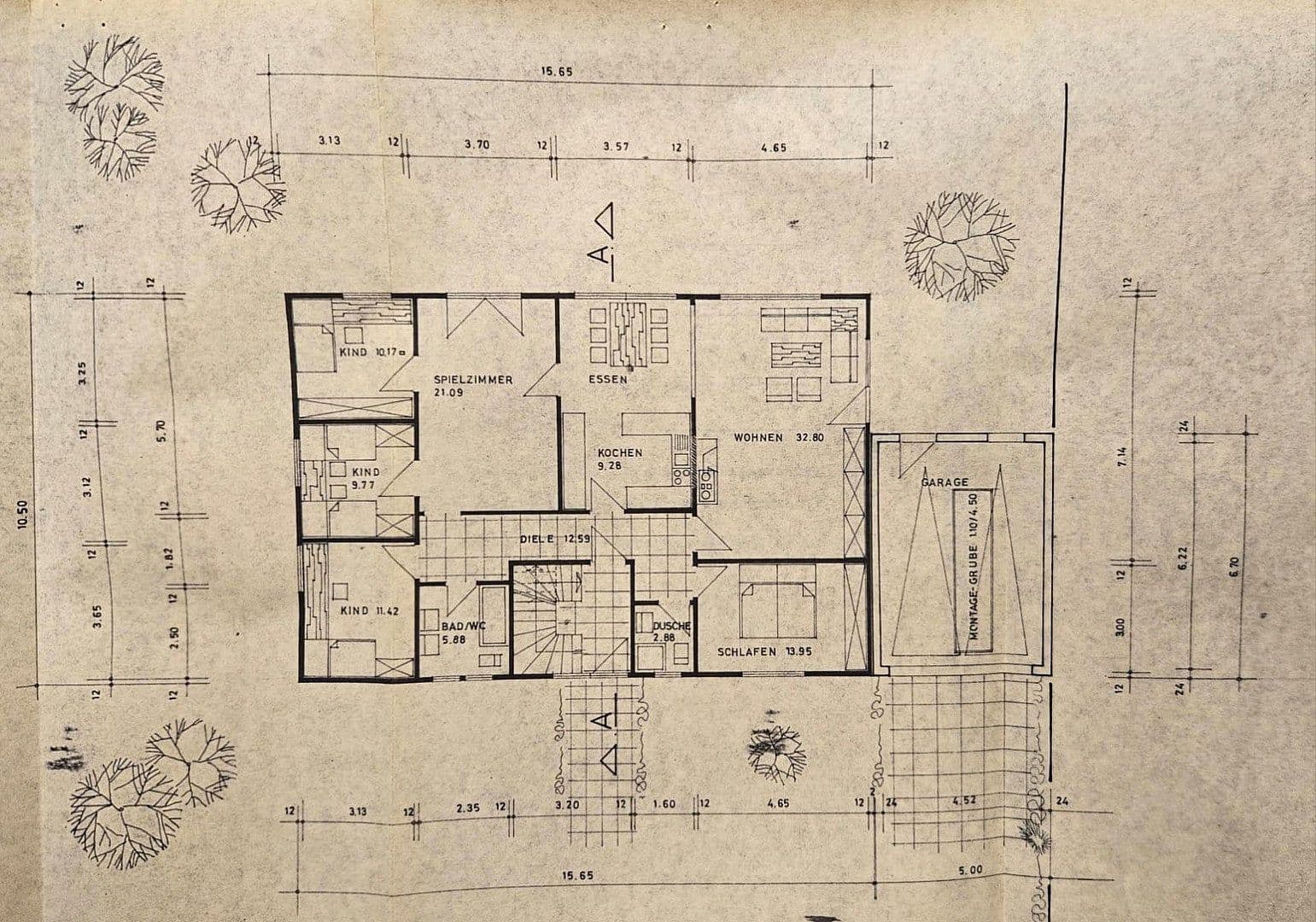 Predaj domu 240 m², pozemek 731 m², Taunusstrasse 48, Herrenberg, Bádensko-Wurttembersko Predaj domu 240 m², pozemek 731 m², Taunusstrasse 48, Herrenberg, Bádensko-Wurttembersko