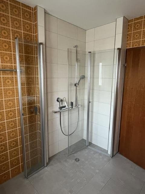 Predaj domu 240 m², pozemek 731 m², Taunusstrasse 48, Herrenberg, Bádensko-Wurttembersko Predaj domu 240 m², pozemek 731 m², Taunusstrasse 48, Herrenberg, Bádensko-Wurttembersko