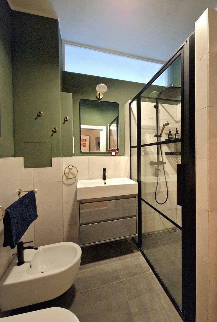 Predaj bytu 2-izbový 74 m², Berlin, Berlín Predaj bytu 2-izbový 74 m², Berlin, Berlín