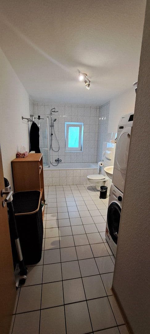 Predaj domu 240 m², pozemek 455 m², Aschaffenburg, Bavorsko Predaj domu 240 m², pozemek 455 m², Aschaffenburg, Bavorsko