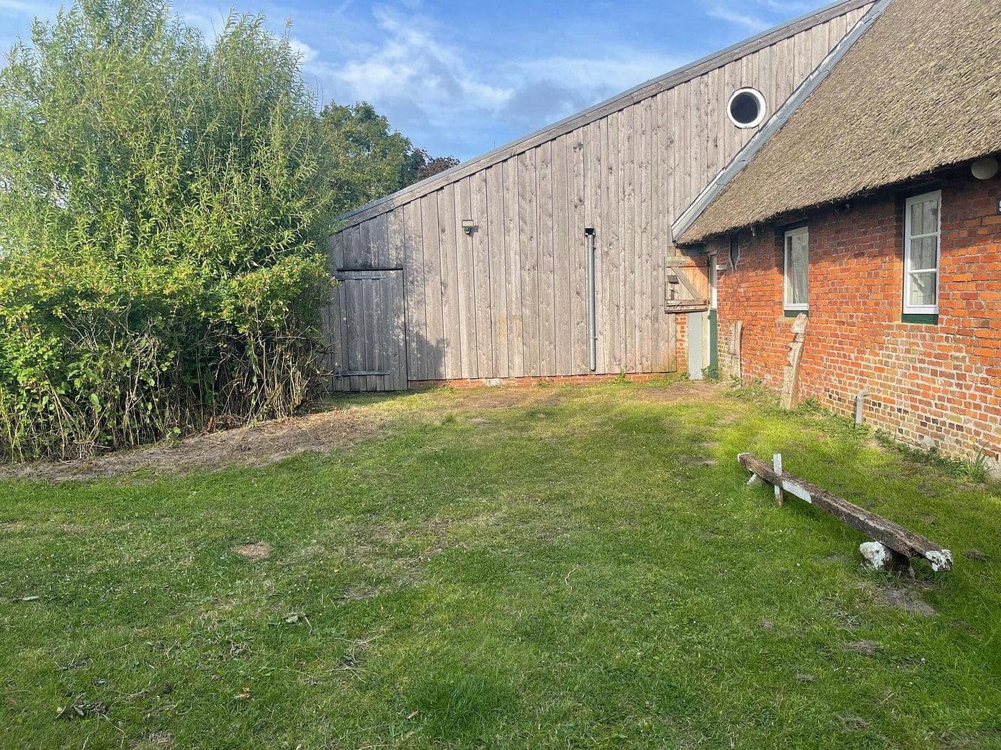Predaj domu 155 m², pozemek 5.957 m², Sankt Peter-Ording, Šlezvicko-Holštajnsko Predaj domu 155 m², pozemek 5.957 m², Sankt Peter-Ording, Šlezvicko-Holštajnsko