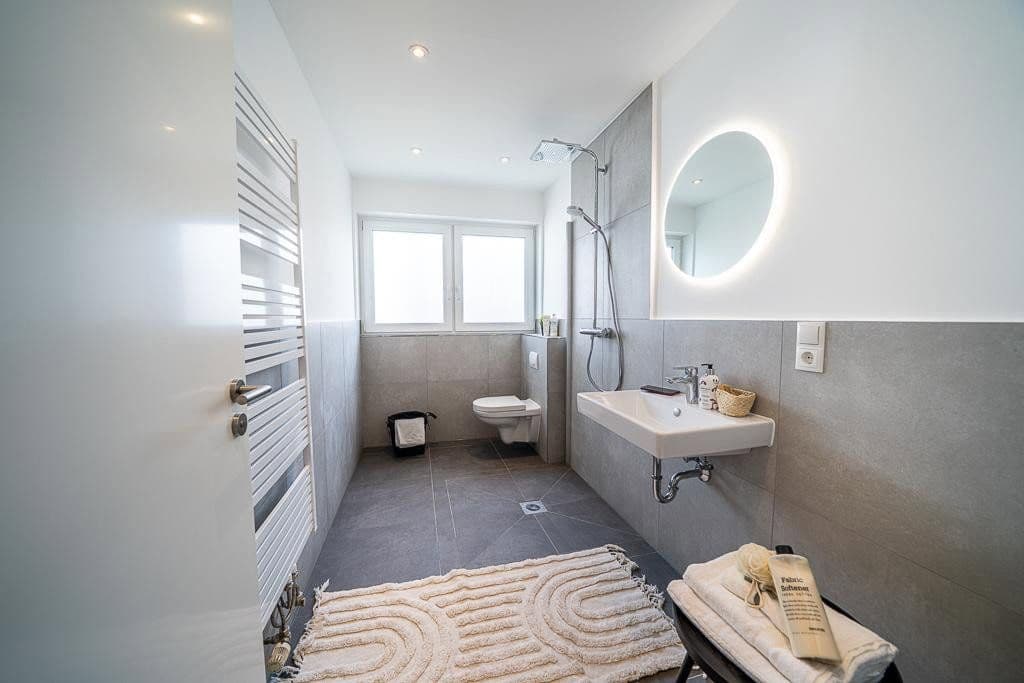 Predaj bytu 3-izbový 73 m², Bonn, Severné Porýnie - Westfálsko Predaj bytu 3-izbový 73 m², Bonn, Severné Porýnie - Westfálsko