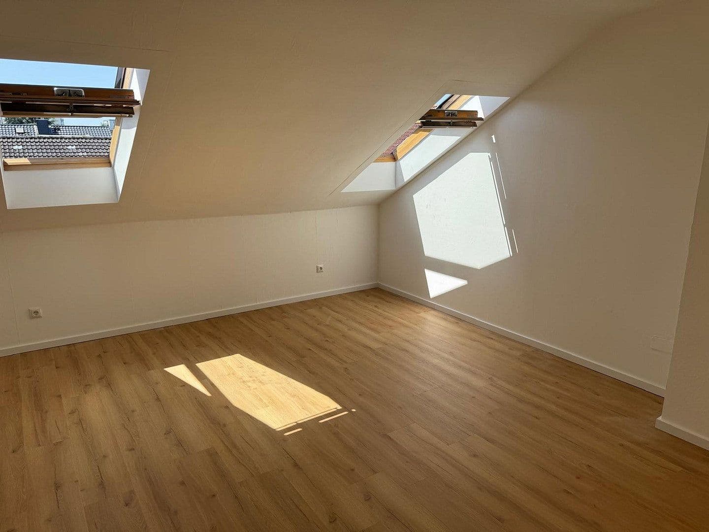 Prenájom bytu 3-izbový 83 m², Maintal, Hesensko Prenájom bytu 3-izbový 83 m², Maintal, Hesensko