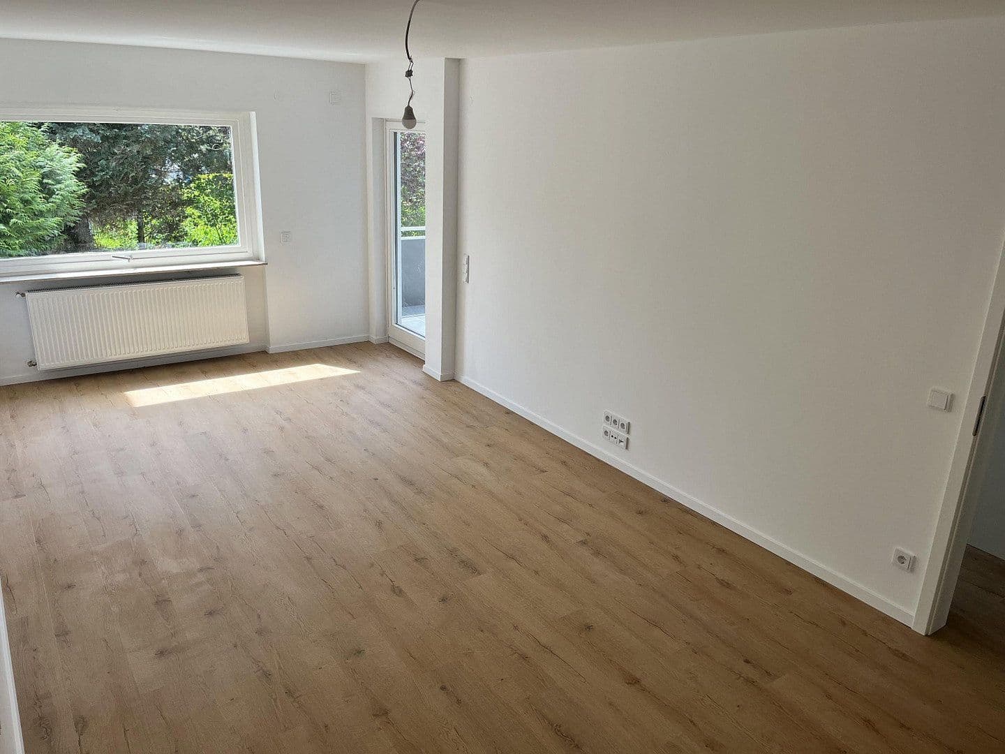 Prenájom domu 125 m², pozemek 213 m², Neckargemünd, Bádensko-Wurttembersko Prenájom domu 125 m², pozemek 213 m², Neckargemünd, Bádensko-Wurttembersko