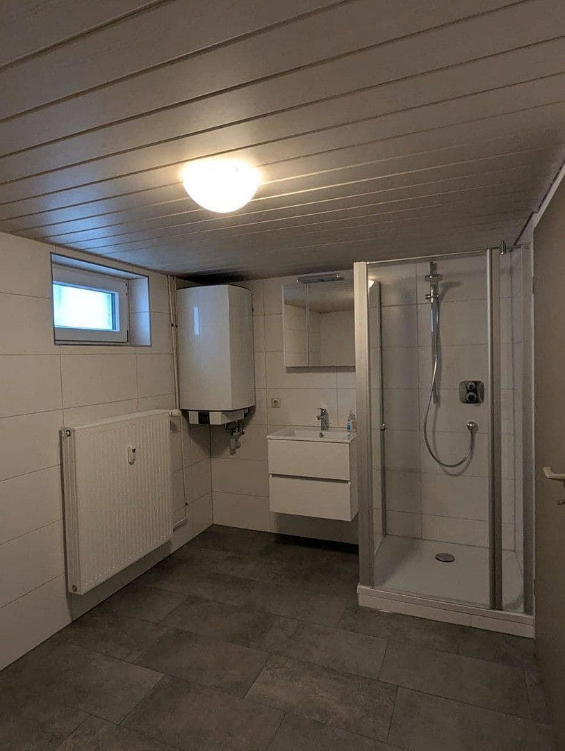 Prenájom bytu 1-izbový 55 m², Rottenburg am Neckar, Bádensko-Wurttembersko Prenájom bytu 1-izbový 55 m², Rottenburg am Neckar, Bádensko-Wurttembersko