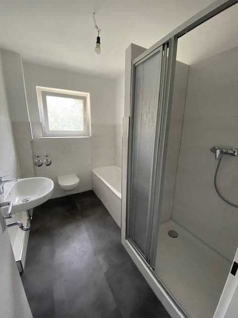 Predaj domu 1.396 m², pozemek 2.478 m², Wentorf bei Hamburg, Šlezvicko-Holštajnsko Predaj domu 1.396 m², pozemek 2.478 m², Wentorf bei Hamburg, Šlezvicko-Holštajnsko