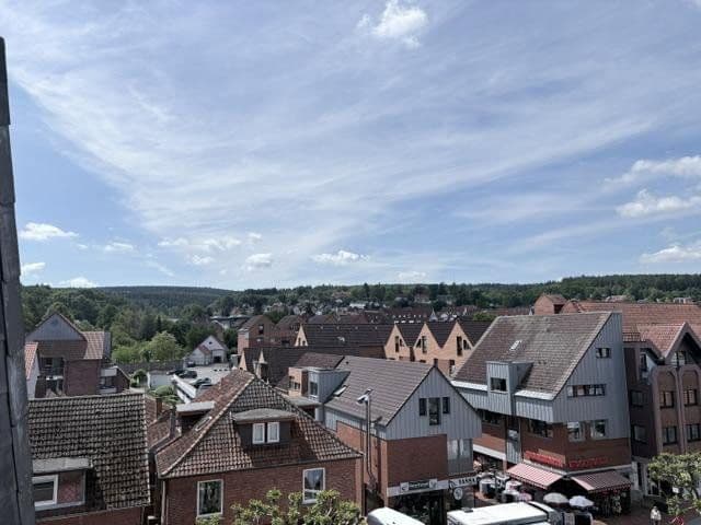 Prenájom bytu 3-izbový 90 m², Barsinghausen, Dolné Sasko Prenájom bytu 3-izbový 90 m², Barsinghausen, Dolné Sasko
