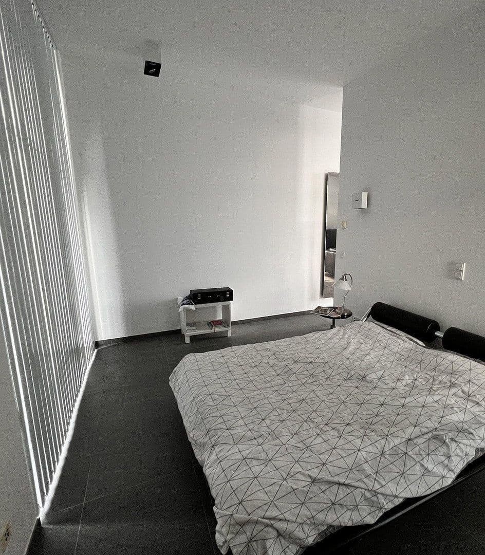 Prenájom bytu 2-izbový 70 m², An der Filmfabrik 21, Köpenick, Berlín Prenájom bytu 2-izbový 70 m², An der Filmfabrik 21, Köpenick, Berlín