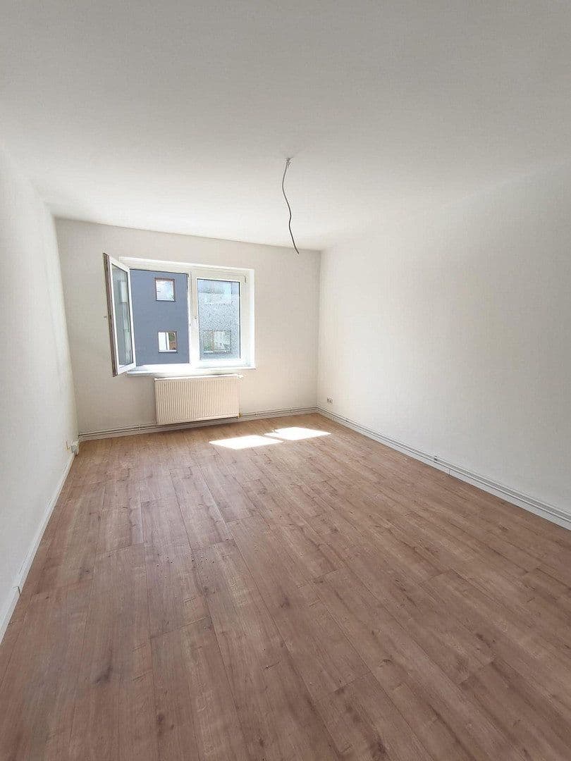 Prenájom bytu 3-izbový 65 m², Neubauernstraße 2, Wildau, Brandenbursko Prenájom bytu 3-izbový 65 m², Neubauernstraße 2, Wildau, Brandenbursko