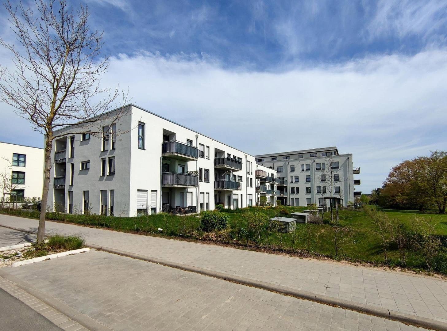 Prenájom bytu 4-izbový 91 m², Aristide-Briand-Str. 6, Herzogenaurach, Bavorsko Prenájom bytu 4-izbový 91 m², Aristide-Briand-Str. 6, Herzogenaurach, Bavorsko