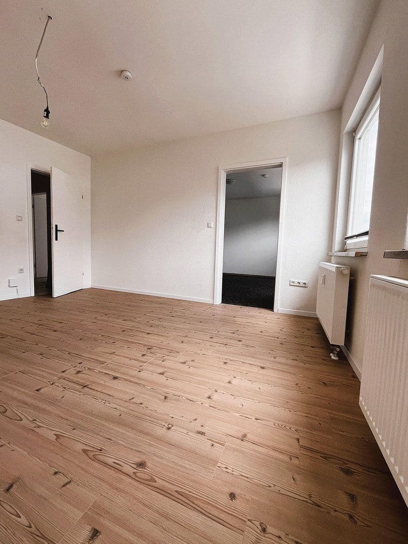 Prenájom bytu 2-izbový 57 m², Elze, Dolné Sasko Prenájom bytu 2-izbový 57 m², Elze, Dolné Sasko
