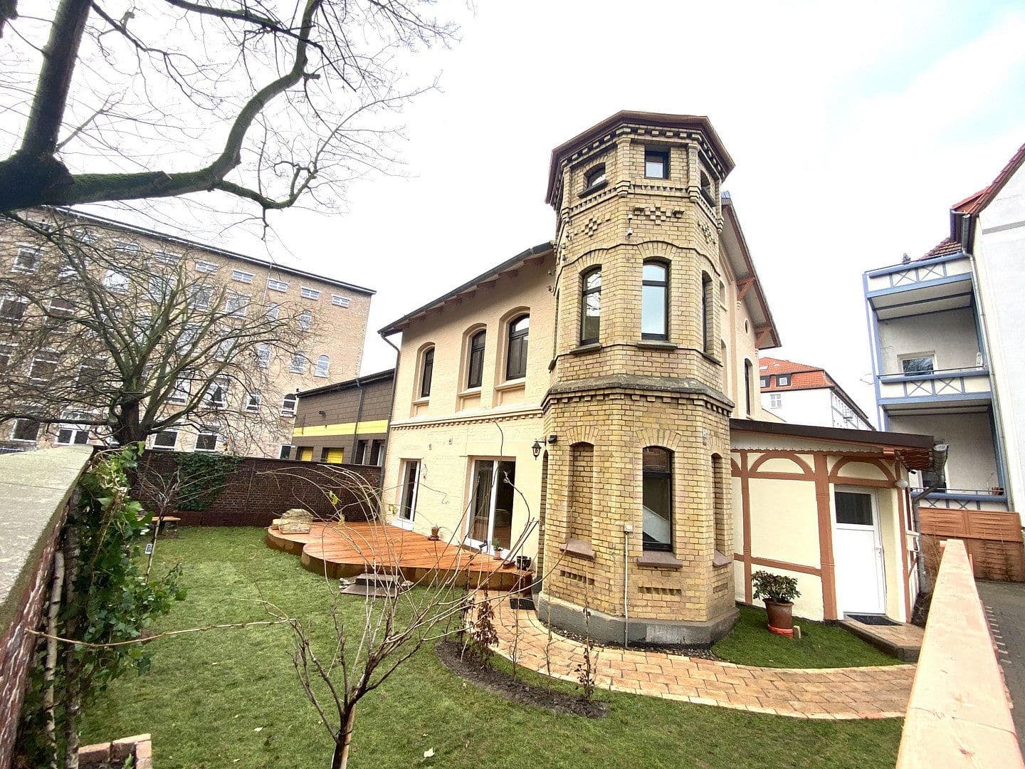 Predaj domu 200 m², pozemek 250 m², Ernst-Amme-Str. 2, Braunschweig, Dolné Sasko Predaj domu 200 m², pozemek 250 m², Ernst-Amme-Str. 2, Braunschweig, Dolné Sasko