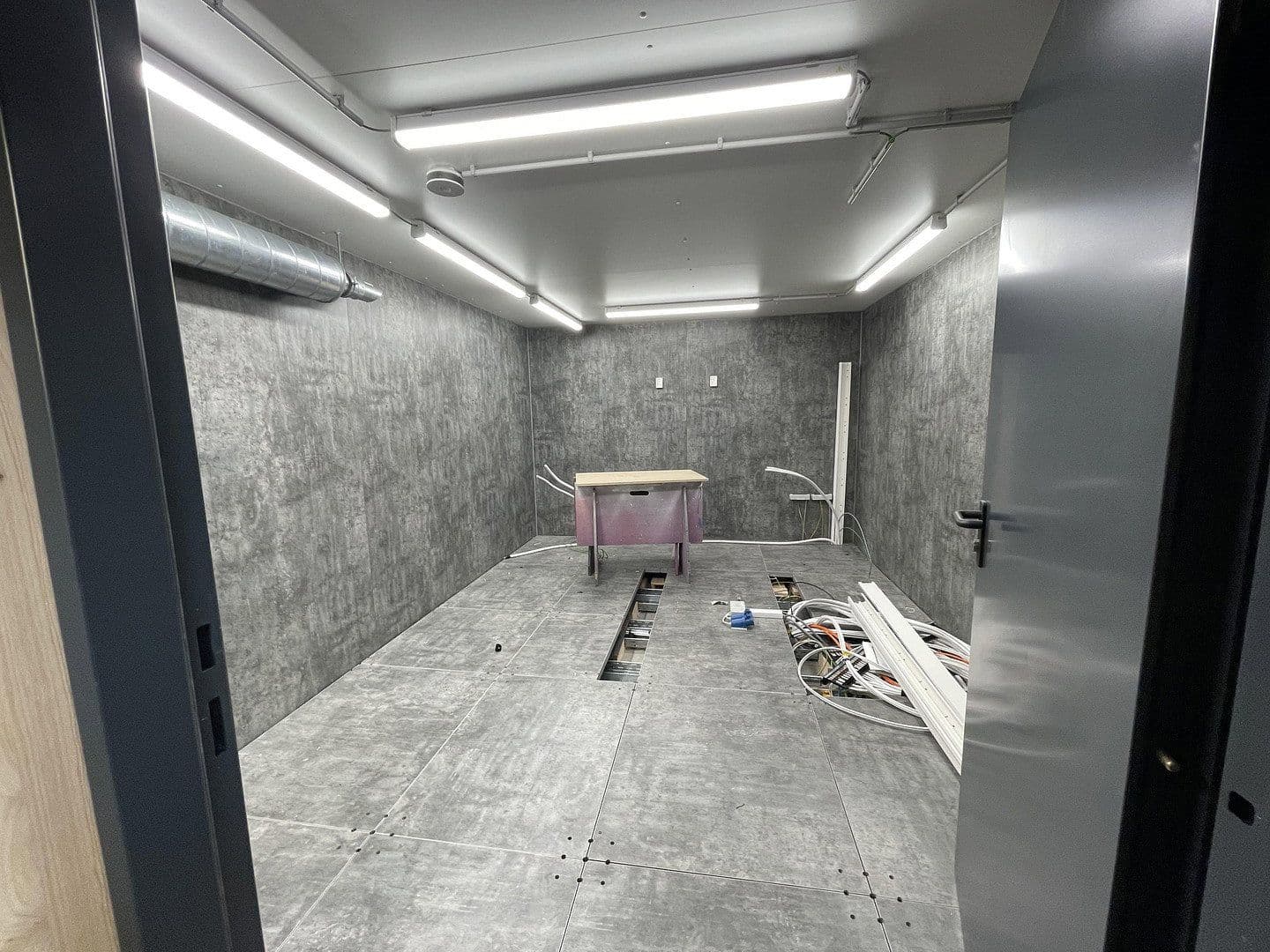 Prenájom nebytového priestoru 1.580 m², Allinger Straße 8c, Vilshofen an der Donau, Bavorsko Prenájom nebytového priestoru 1.580 m², Allinger Straße 8c, Vilshofen an der Donau, Bavorsko