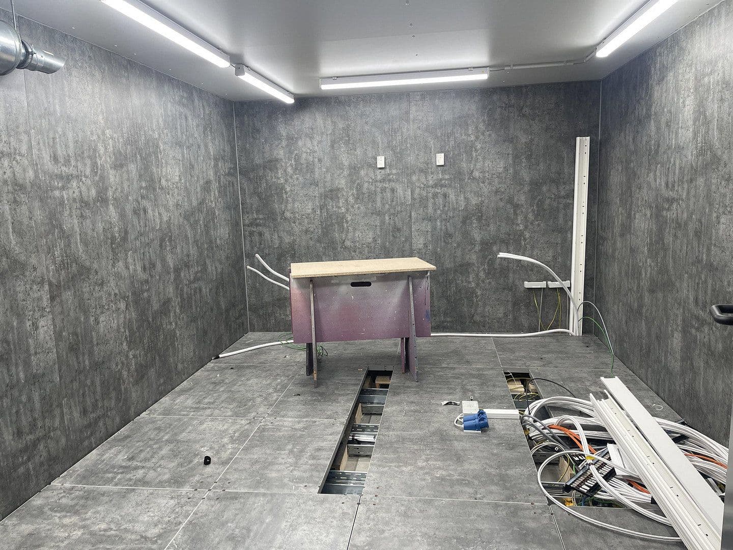 Prenájom nebytového priestoru 1.580 m², Allinger Straße 8c, Vilshofen an der Donau, Bavorsko Prenájom nebytového priestoru 1.580 m², Allinger Straße 8c, Vilshofen an der Donau, Bavorsko