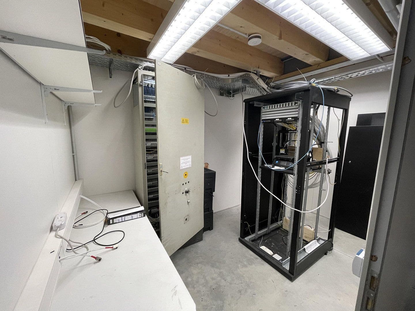 Prenájom nebytového priestoru 1.580 m², Allinger Straße 8c, Vilshofen an der Donau, Bavorsko Prenájom nebytového priestoru 1.580 m², Allinger Straße 8c, Vilshofen an der Donau, Bavorsko
