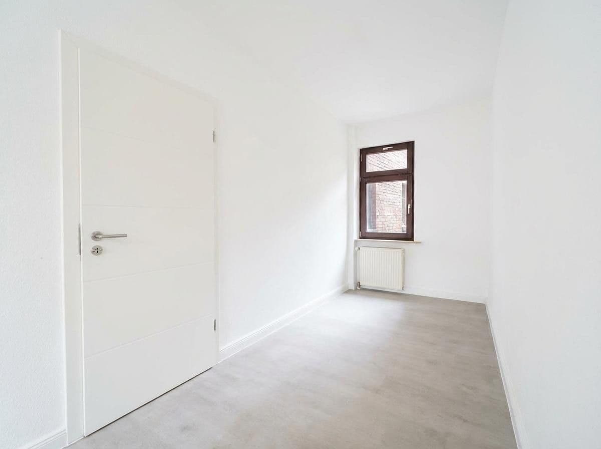 Prenájom bytu 3-izbový 87 m², Heidenberg 89, Apolda, Durínsko Prenájom bytu 3-izbový 87 m², Heidenberg 89, Apolda, Durínsko
