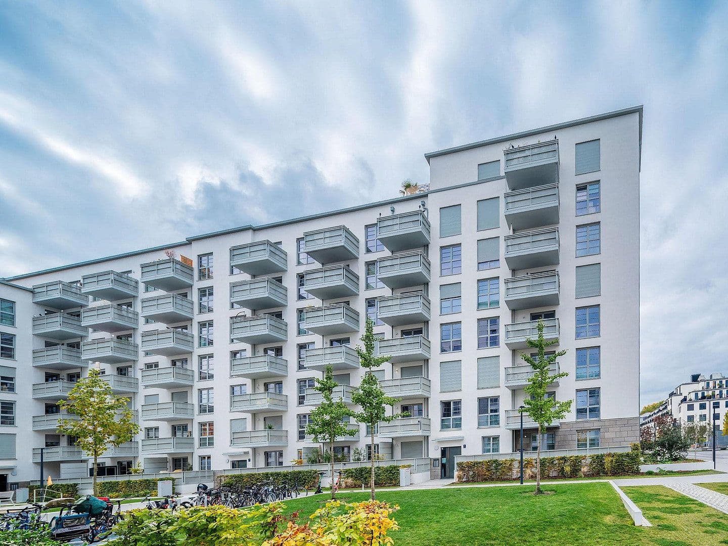 Prenájom bytu 1-izbový 41 m², München - Obersendling, Bavorsko Prenájom bytu 1-izbový 41 m², München - Obersendling, Bavorsko