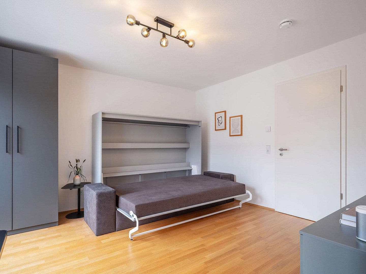 Prenájom bytu 1-izbový 41 m², München - Obersendling, Bavorsko Prenájom bytu 1-izbový 41 m², München - Obersendling, Bavorsko