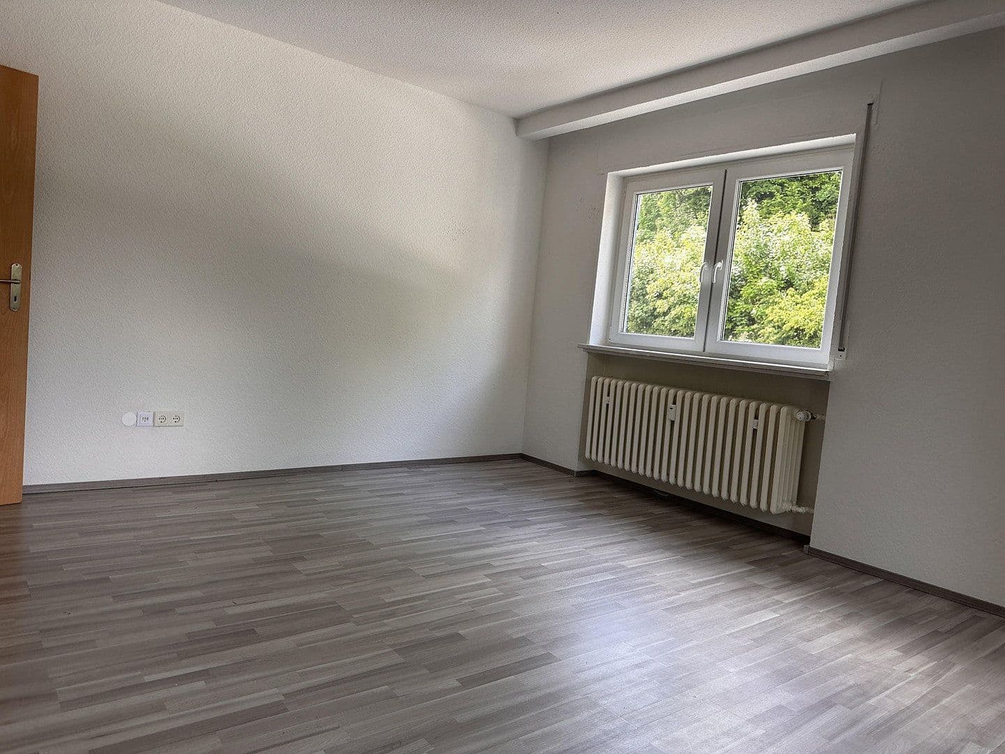 Prenájom bytu 5-izbový 87 m², Burger Landstrasse 58, Herborn, Hesensko Prenájom bytu 5-izbový 87 m², Burger Landstrasse 58, Herborn, Hesensko