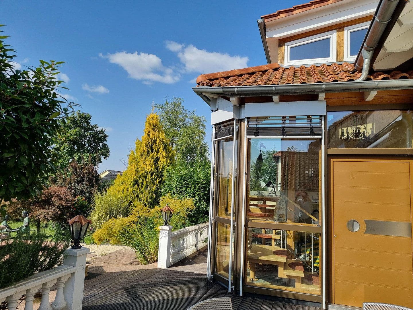 Predaj domu 245 m², pozemek 1.147 m², Gernsheim, Hesensko Predaj domu 245 m², pozemek 1.147 m², Gernsheim, Hesensko