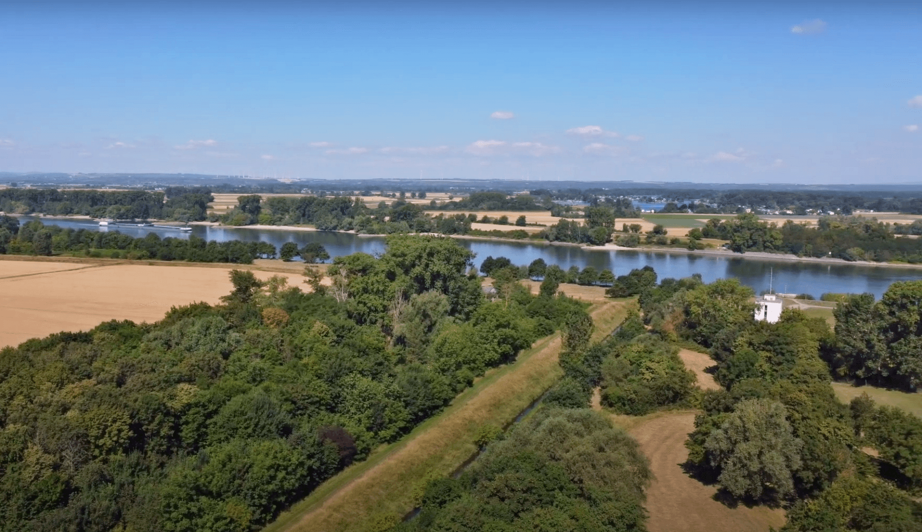 Predaj domu 245 m², pozemek 1.147 m², Gernsheim, Hesensko Predaj domu 245 m², pozemek 1.147 m², Gernsheim, Hesensko
