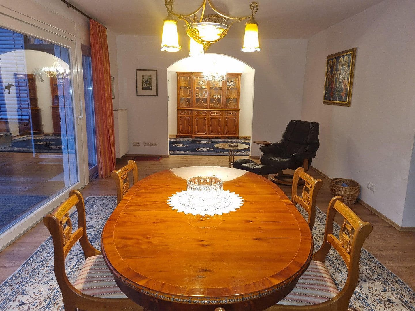Predaj domu 245 m², pozemek 1.147 m², Gernsheim, Hesensko Predaj domu 245 m², pozemek 1.147 m², Gernsheim, Hesensko