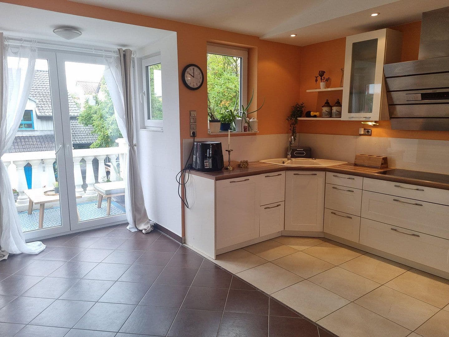 Predaj domu 245 m², pozemek 1.147 m², Gernsheim, Hesensko Predaj domu 245 m², pozemek 1.147 m², Gernsheim, Hesensko