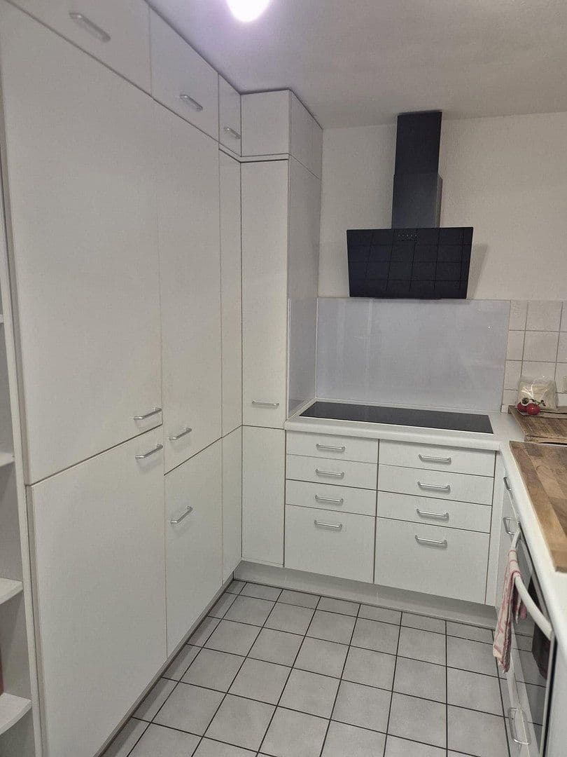 Prenájom bytu 3-izbový 103 m², Frauenstrasse 21, Ulm, Bádensko-Wurttembersko Prenájom bytu 3-izbový 103 m², Frauenstrasse 21, Ulm, Bádensko-Wurttembersko