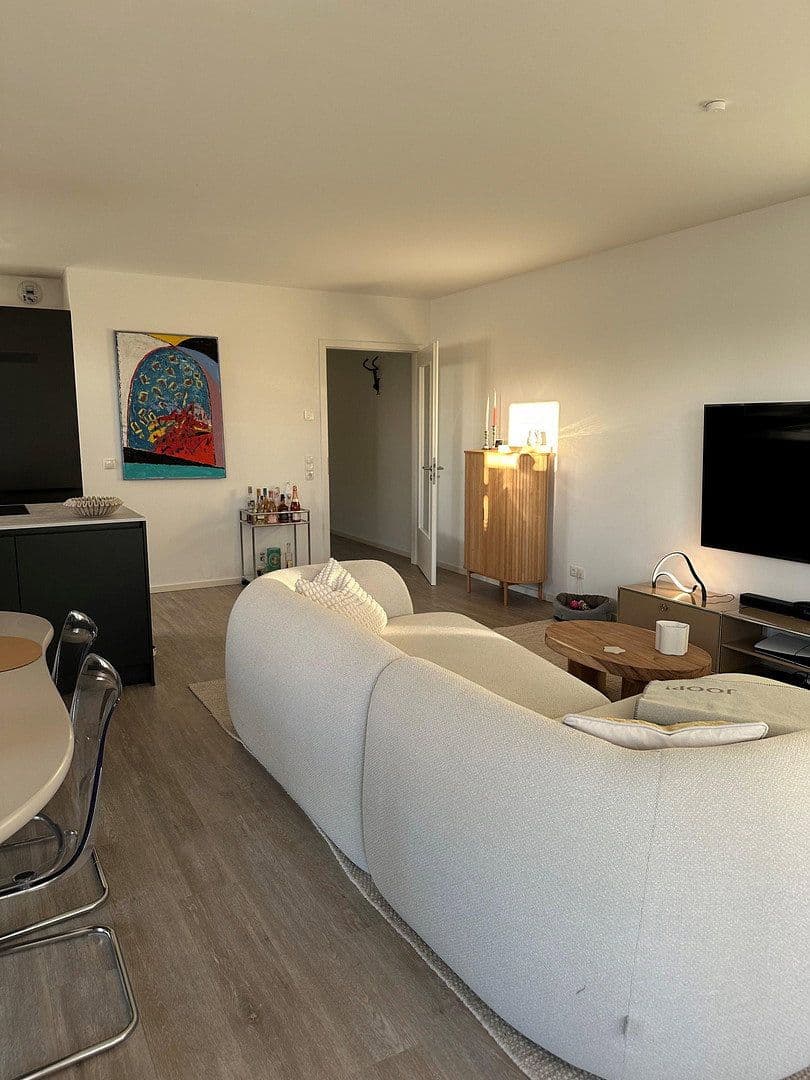 Prenájom bytu 3-izbový 108 m², Friedrichstraße 5, Tornesch, Šlezvicko-Holštajnsko Prenájom bytu 3-izbový 108 m², Friedrichstraße 5, Tornesch, Šlezvicko-Holštajnsko
