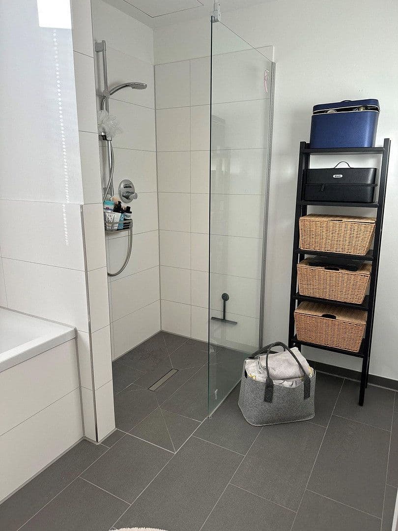 Prenájom bytu 3-izbový 108 m², Friedrichstraße 5, Tornesch, Šlezvicko-Holštajnsko Prenájom bytu 3-izbový 108 m², Friedrichstraße 5, Tornesch, Šlezvicko-Holštajnsko