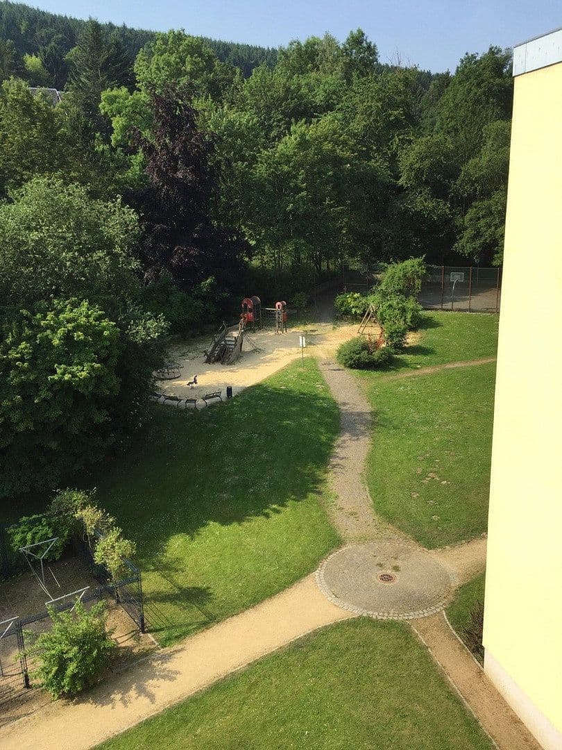 Prenájom bytu 4-izbový 94 m², Dr.-Wachler-Weg 37, Goslar, Dolné Sasko Prenájom bytu 4-izbový 94 m², Dr.-Wachler-Weg 37, Goslar, Dolné Sasko