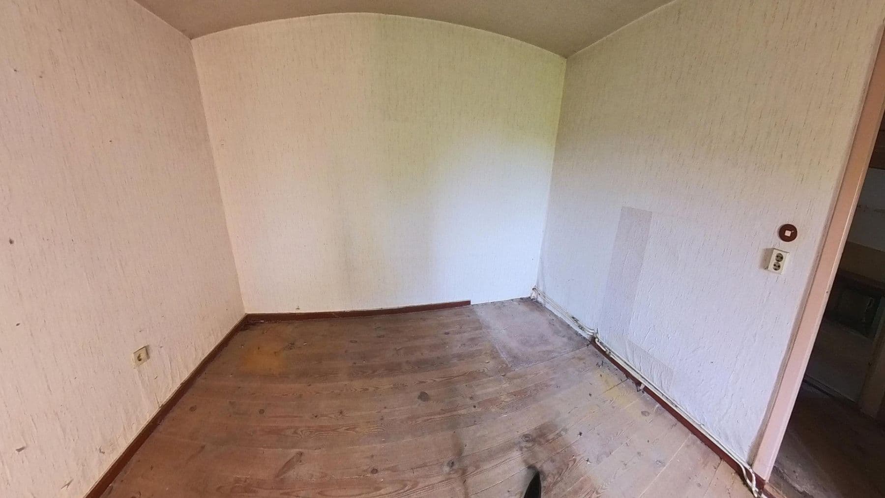 Predaj domu 164 m², pozemek 595 m², Dorfstr. 17, Priborn, Meklenbursko-Predpomoransko Predaj domu 164 m², pozemek 595 m², Dorfstr. 17, Priborn, Meklenbursko-Predpomoransko