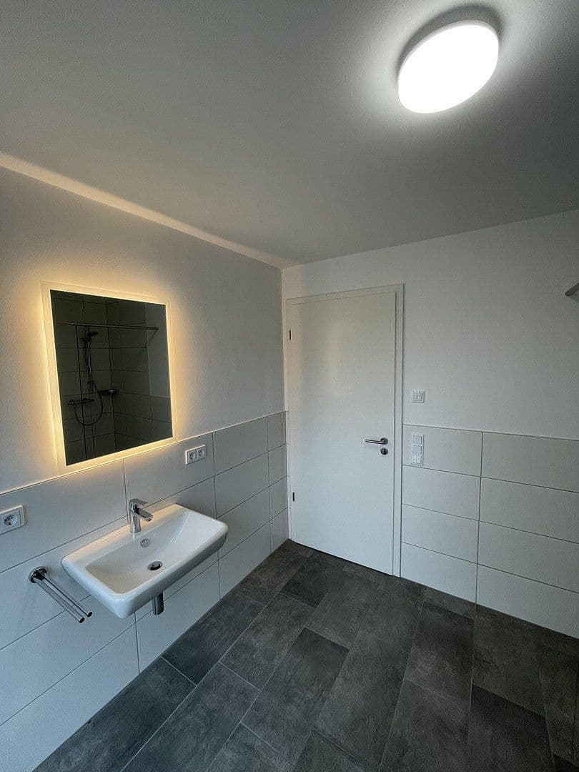 Prenájom domu 104 m², pozemek 316 m², Nordhorn, Dolné Sasko Prenájom domu 104 m², pozemek 316 m², Nordhorn, Dolné Sasko