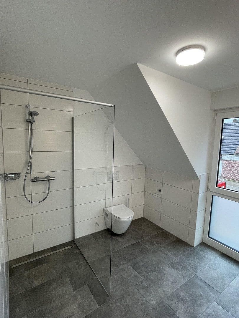 Prenájom domu 104 m², pozemek 316 m², Nordhorn, Dolné Sasko Prenájom domu 104 m², pozemek 316 m², Nordhorn, Dolné Sasko