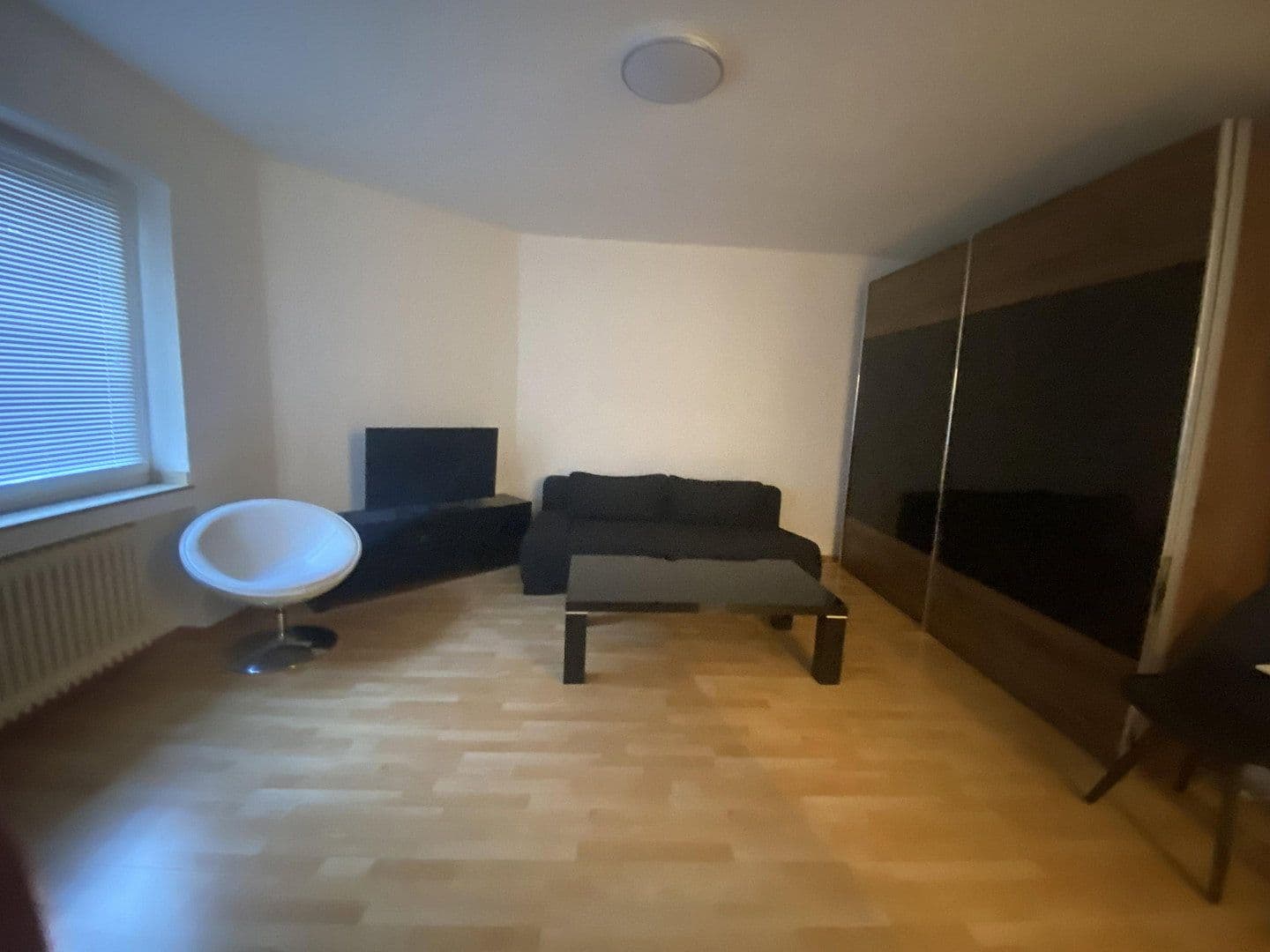 Prenájom bytu 2-izbový 50 m², Köln, Severné Porýnie - Westfálsko Prenájom bytu 2-izbový 50 m², Köln, Severné Porýnie - Westfálsko
