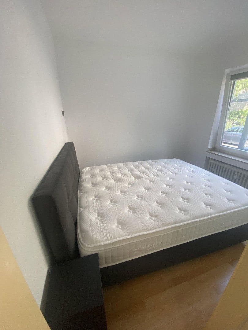 Prenájom bytu 2-izbový 50 m², Köln, Severné Porýnie - Westfálsko Prenájom bytu 2-izbový 50 m², Köln, Severné Porýnie - Westfálsko