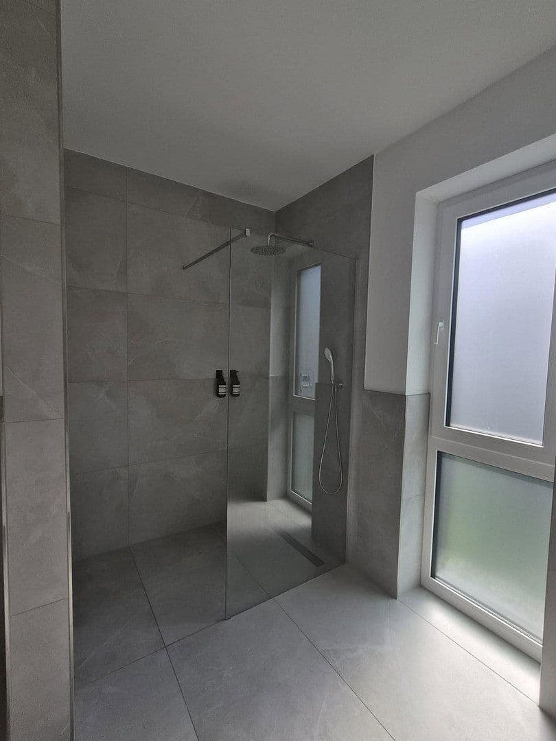 Prenájom bytu 2-izbový 63 m², Brölstraße 72, Waldbröl, Severné Porýnie - Westfálsko Prenájom bytu 2-izbový 63 m², Brölstraße 72, Waldbröl, Severné Porýnie - Westfálsko