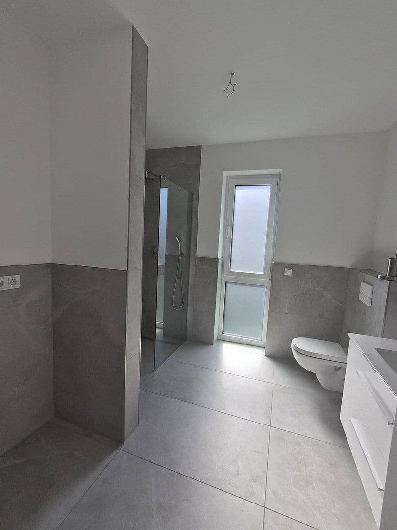Prenájom bytu 2-izbový 63 m², Brölstraße 72, Waldbröl, Severné Porýnie - Westfálsko Prenájom bytu 2-izbový 63 m², Brölstraße 72, Waldbröl, Severné Porýnie - Westfálsko