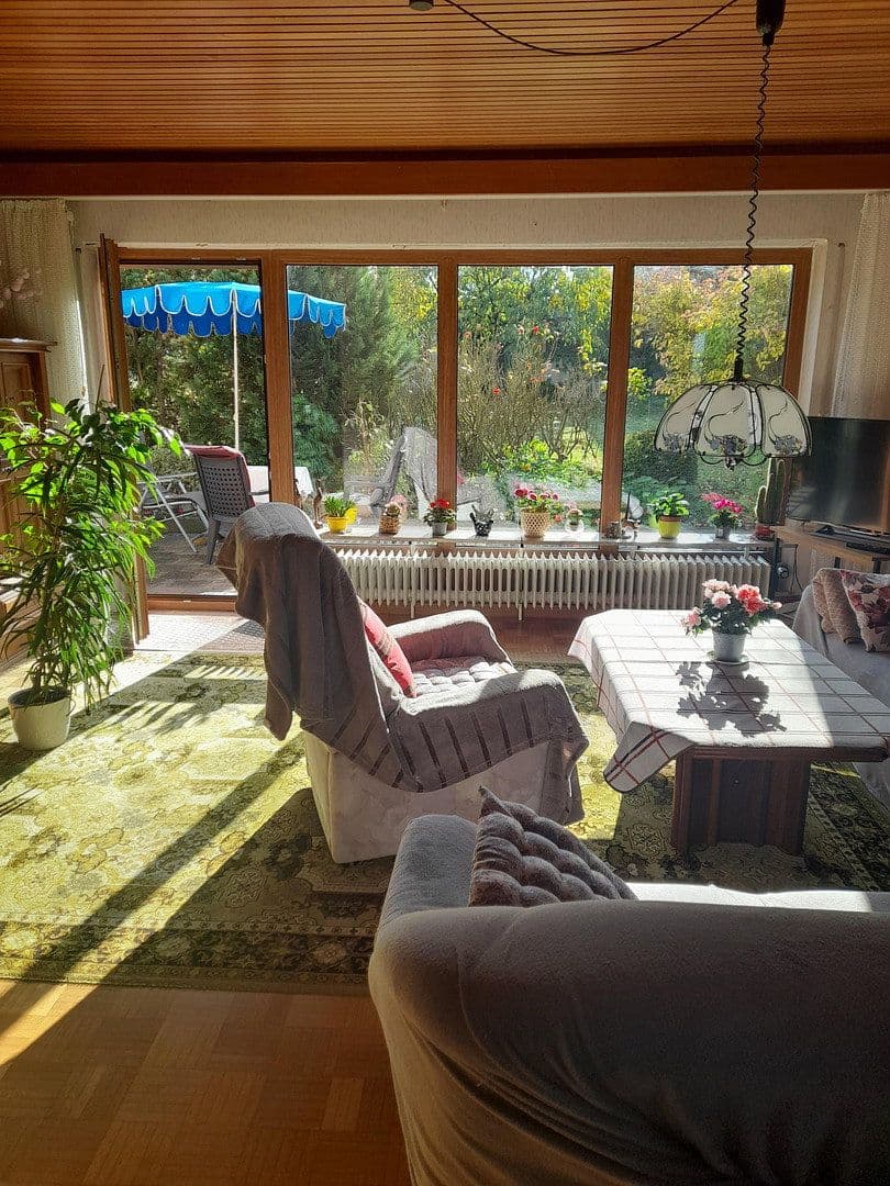 Predaj domu 169 m², pozemek 850 m², Schwabenheim an der Selz, Porýnie-Falcko Predaj domu 169 m², pozemek 850 m², Schwabenheim an der Selz, Porýnie-Falcko