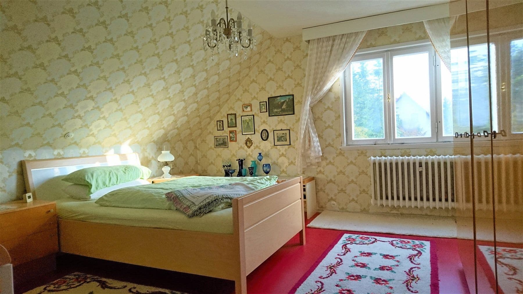 Predaj domu 165 m², pozemek 1.325 m², Heldburg, Durínsko Predaj domu 165 m², pozemek 1.325 m², Heldburg, Durínsko