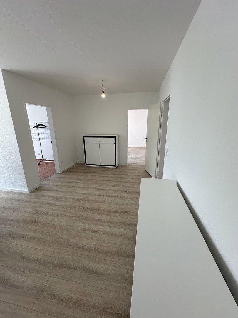 Predaj domu 2.459 m², pozemek 3.700 m², An der Landwehr 25, Bielefeld, Severné Porýnie - Westfálsko Predaj domu 2.459 m², pozemek 3.700 m², An der Landwehr 25, Bielefeld, Severné Porýnie - Westfálsko